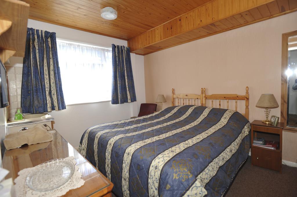 Dwy Olwyn Hotel Долгелай Екстериор снимка